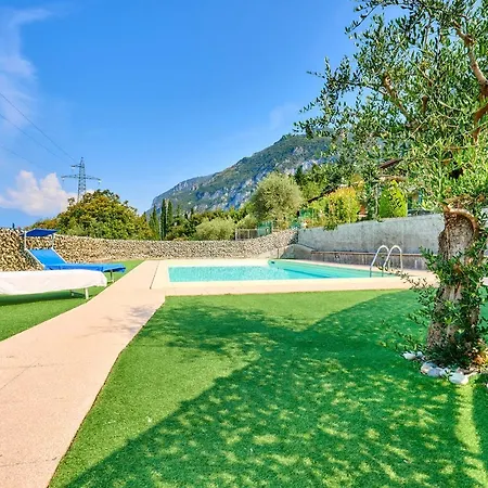 Holiday home Il Sole House *